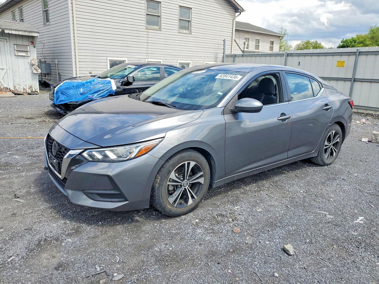 Salvage Nissan Sentra Image