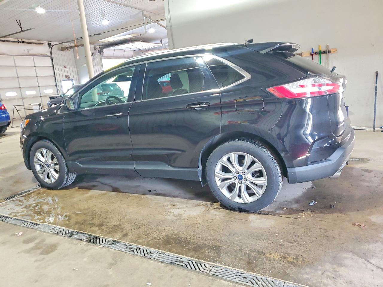 Ford Edge Titanium