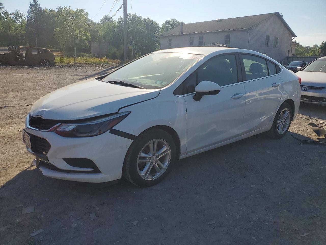 Salvage Chevrolet Cruze Image