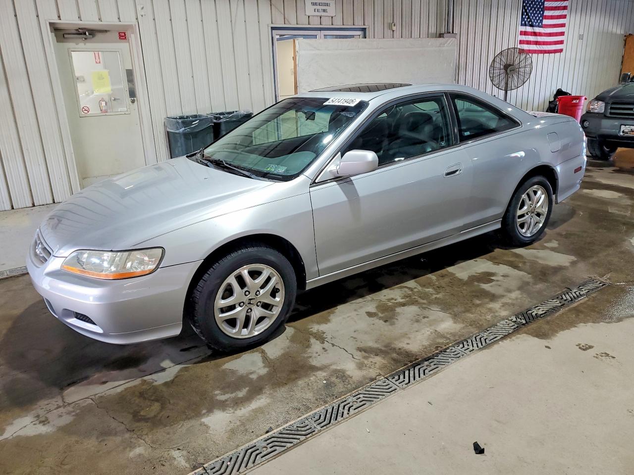 Salvage Honda Accord Image