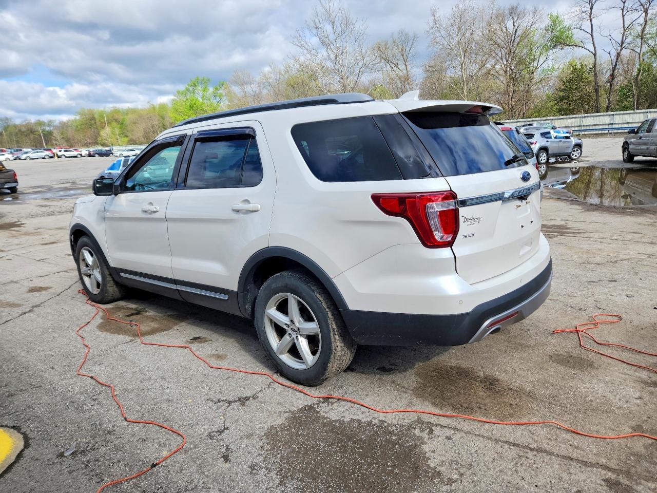 Ford Explorer Xlt
