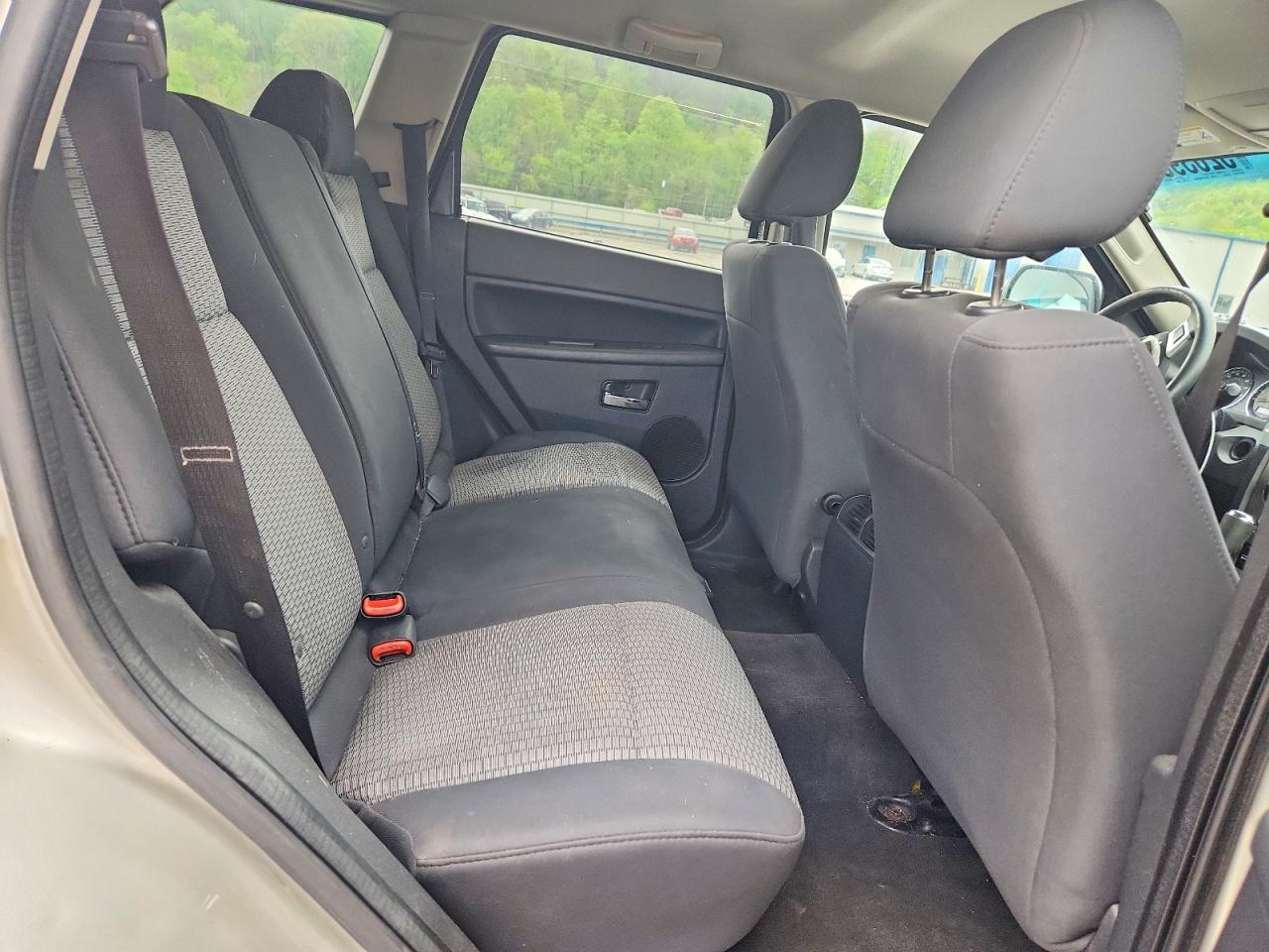 Jeep Cherokee Laredo