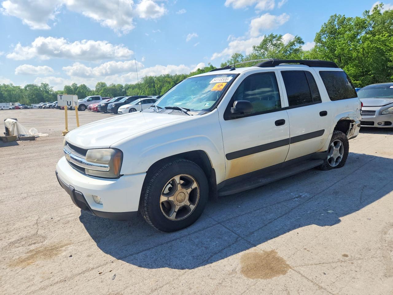 Salvage Chevrolet Trailblaze Image
