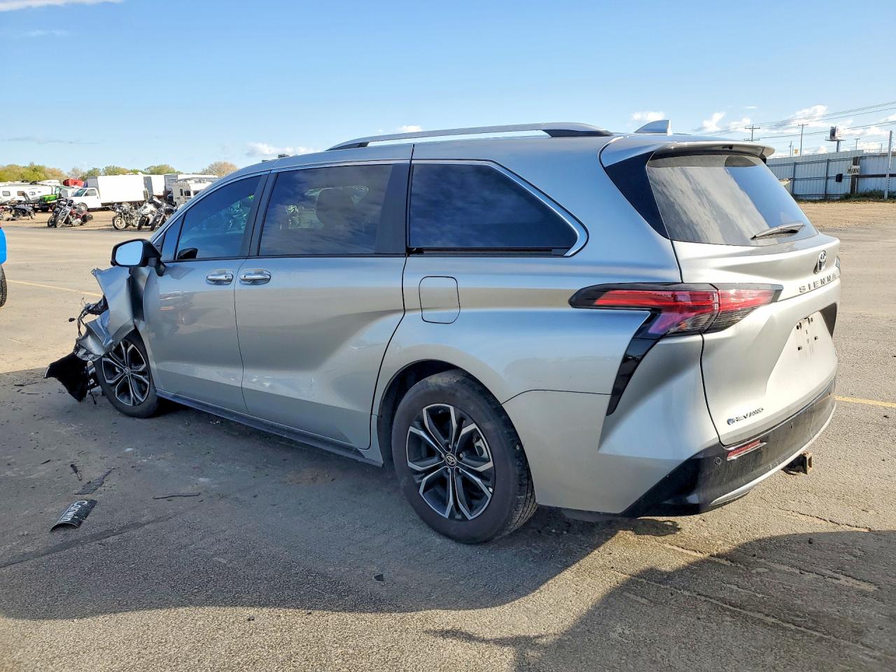 Toyota Sienna Platinum 7-passenger