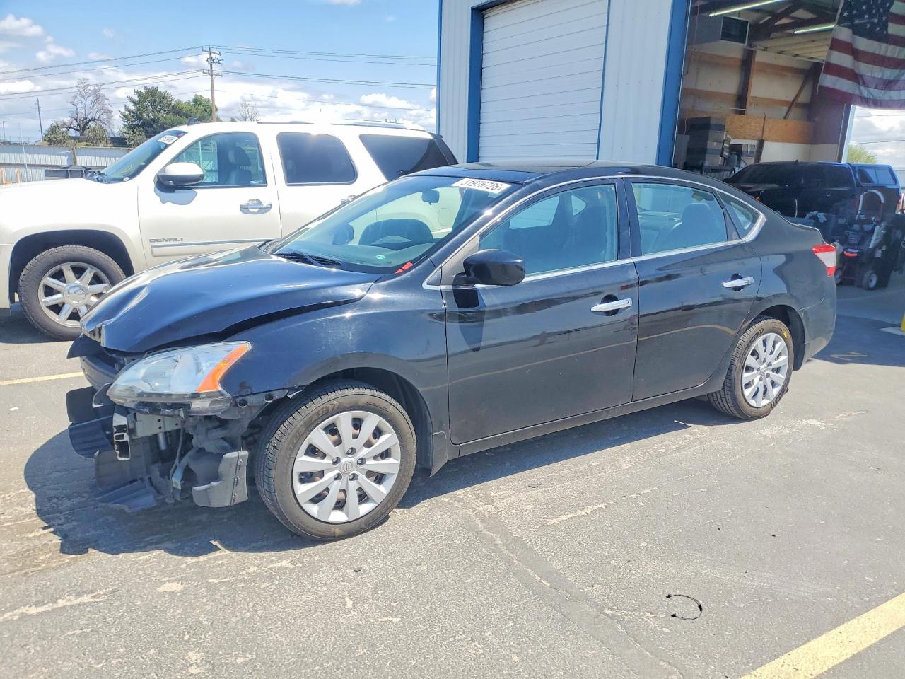 Salvage Nissan Sentra Image