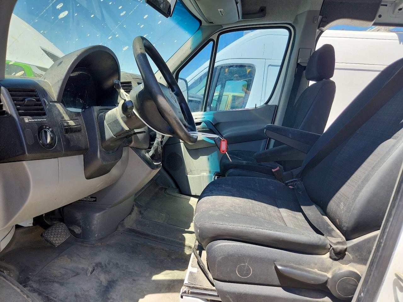 Mercedes-Benz Sprinter 2500