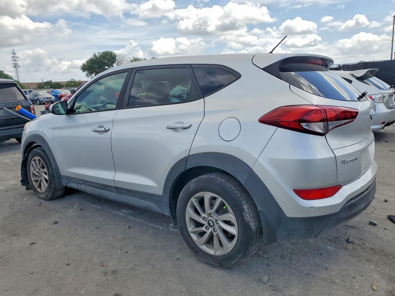 Hyundai TUCSON Se