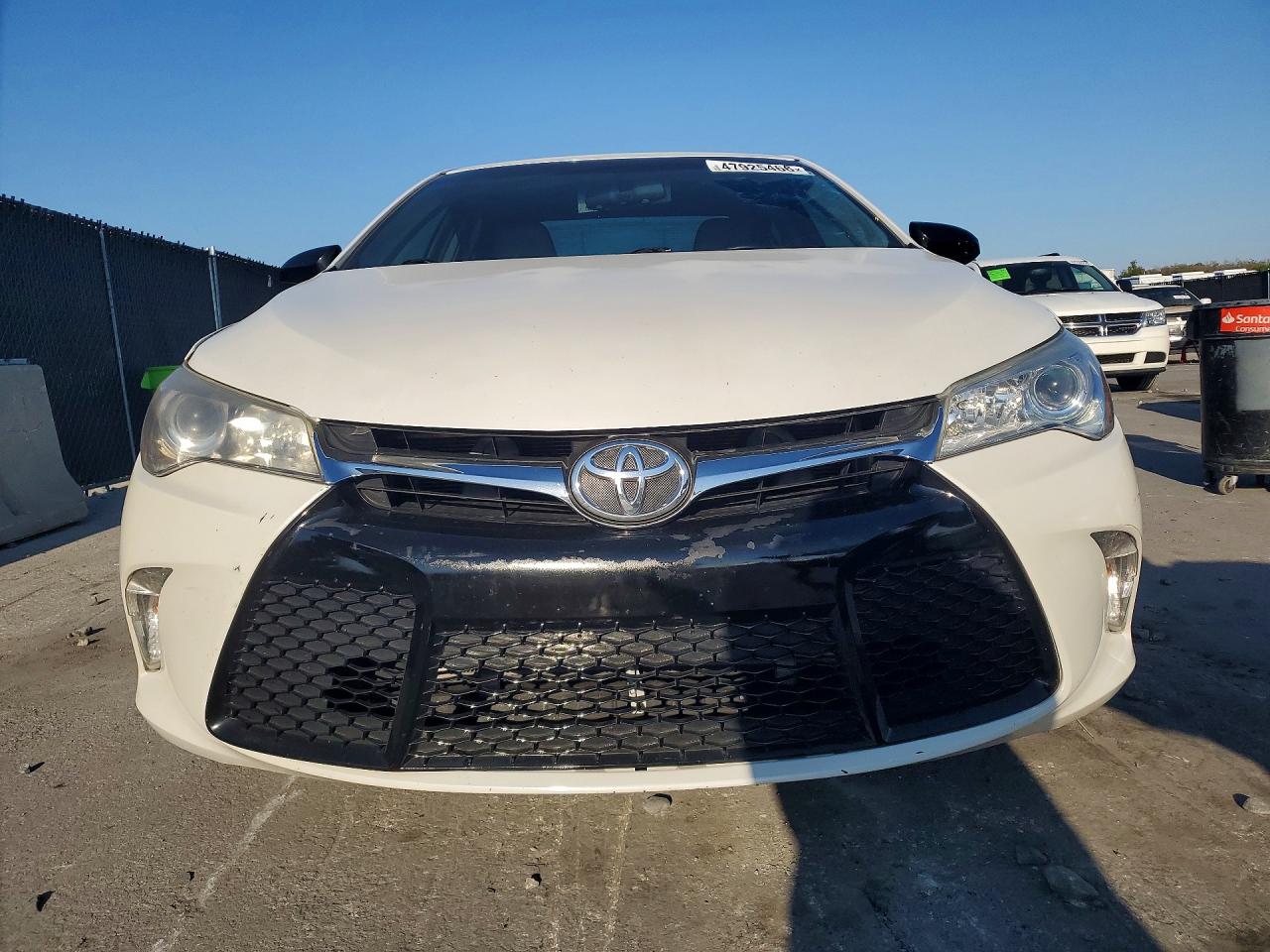 Toyota Camry Se