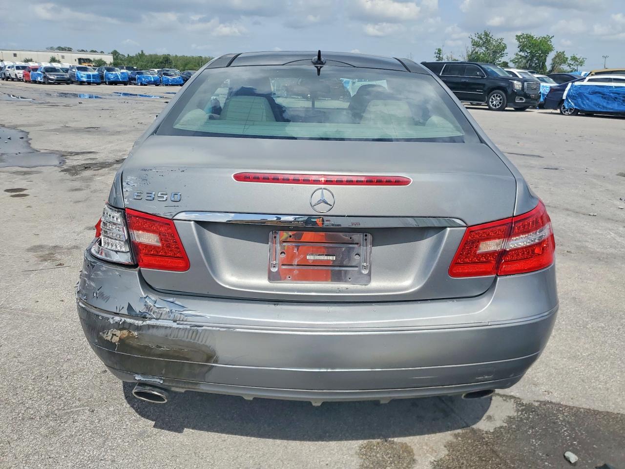 Mercedes-Benz E-Class 350