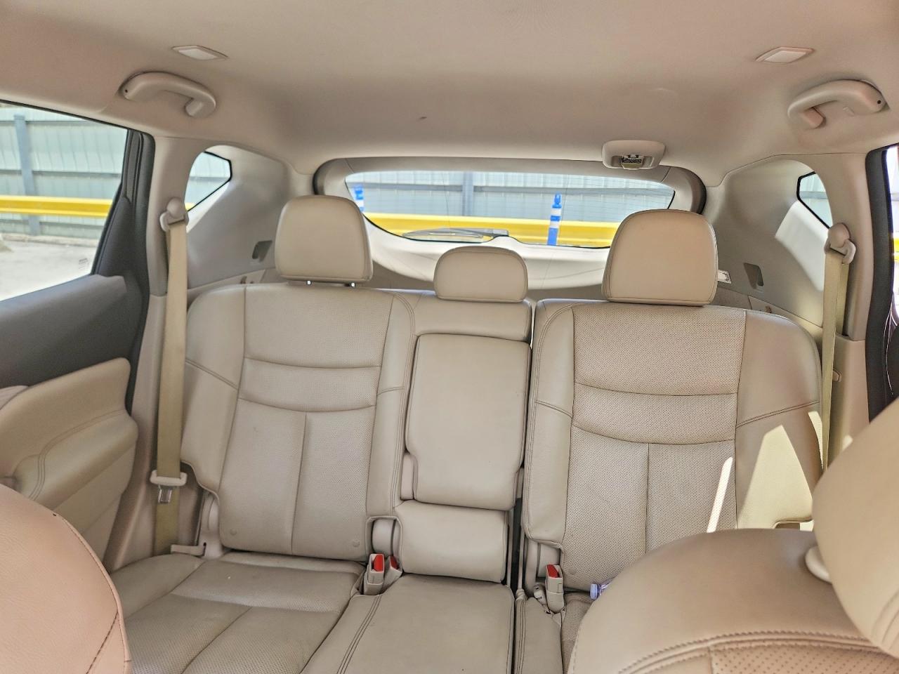 Nissan Murano S