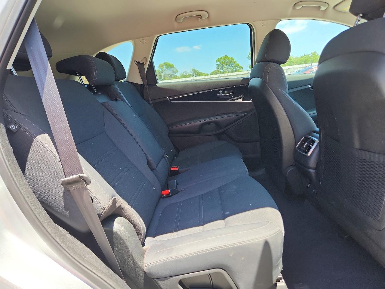 Kia Sorento Lx