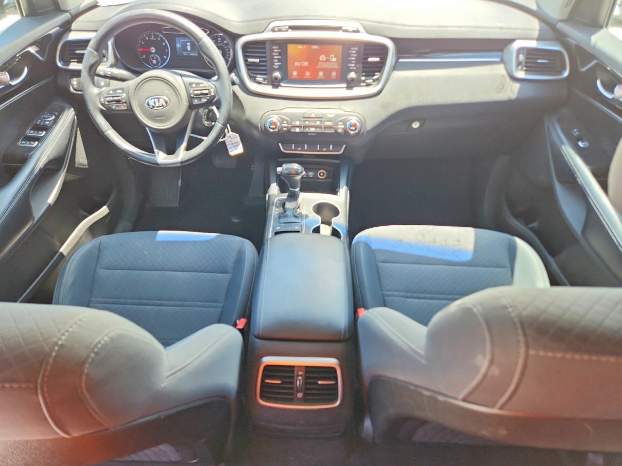 Kia Sorento Lx