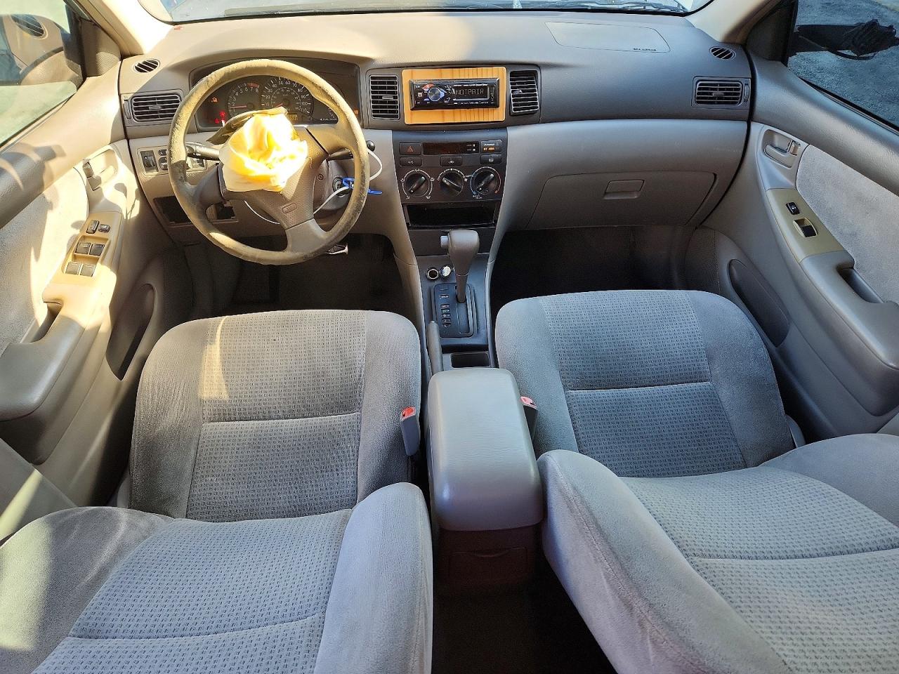 Toyota Corolla Ce