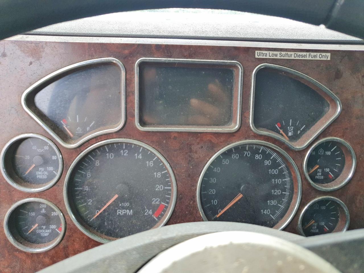 Mack Cxu613