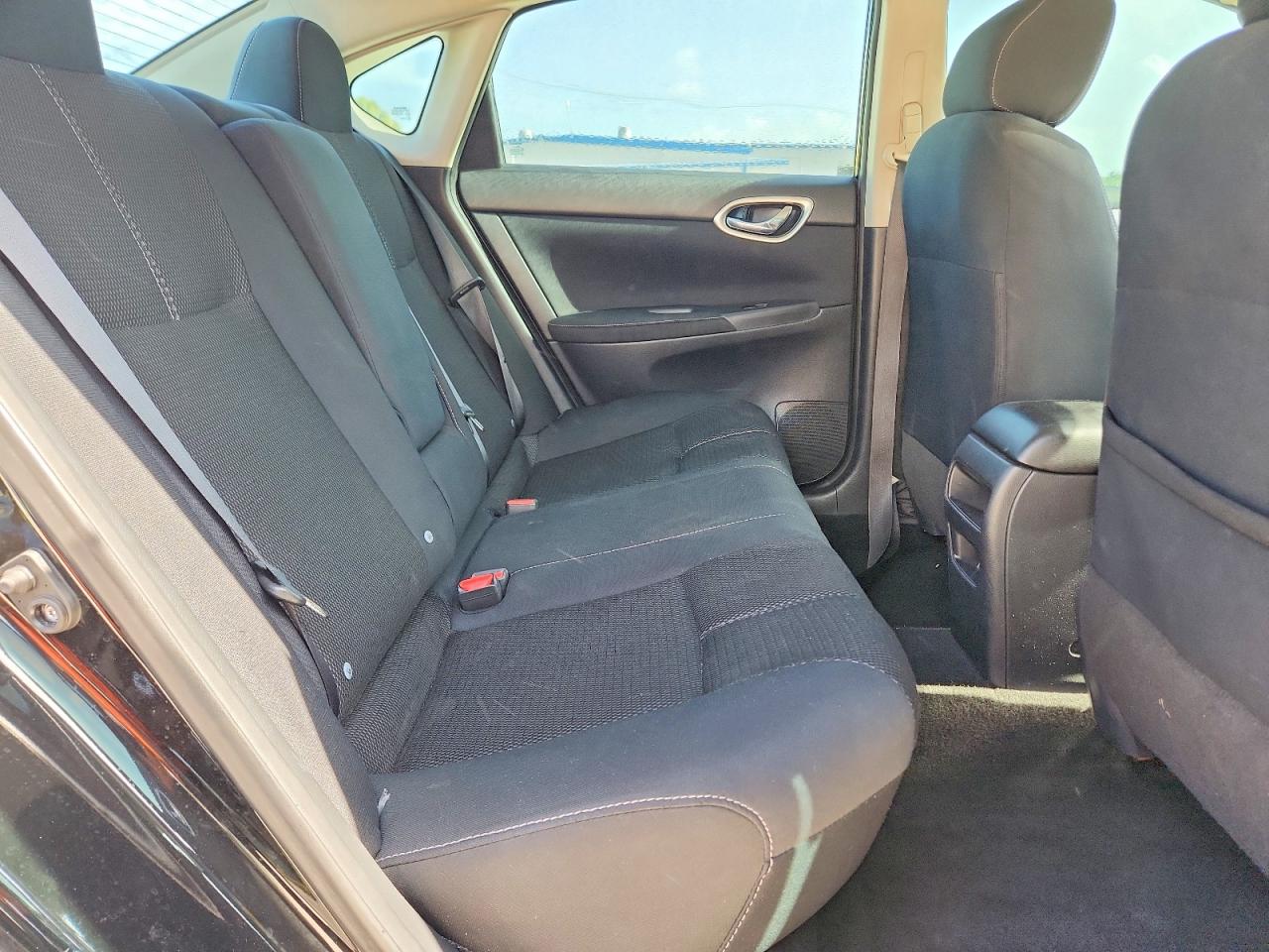 Nissan Sentra S
