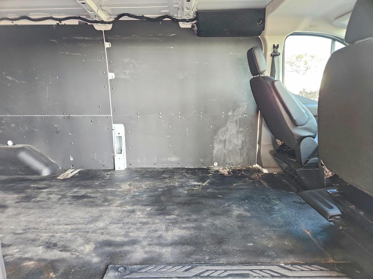 Ford Transit T-250