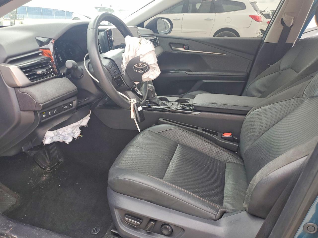 Toyota Camry Xle