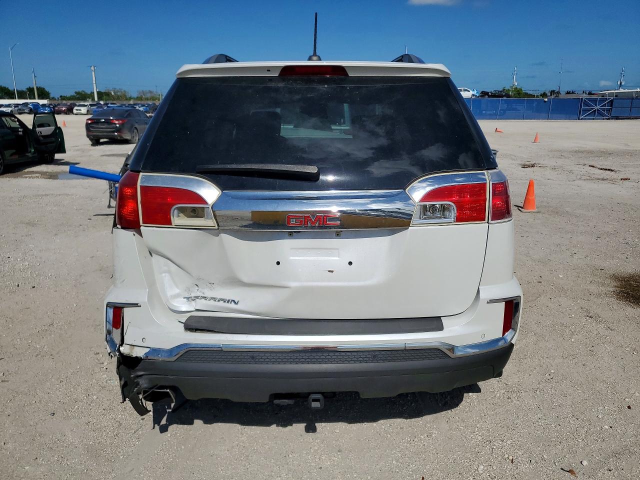 GMC Terrain Slt