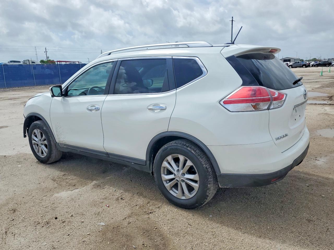 Nissan Rogue Sv