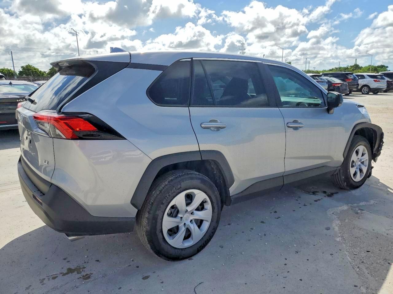 Toyota RAV4 Le