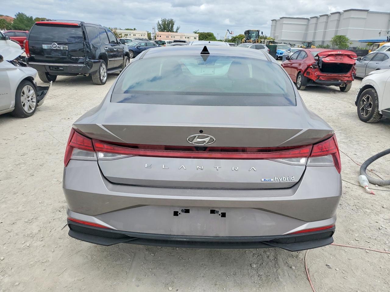 Hyundai ELANTRA Blue