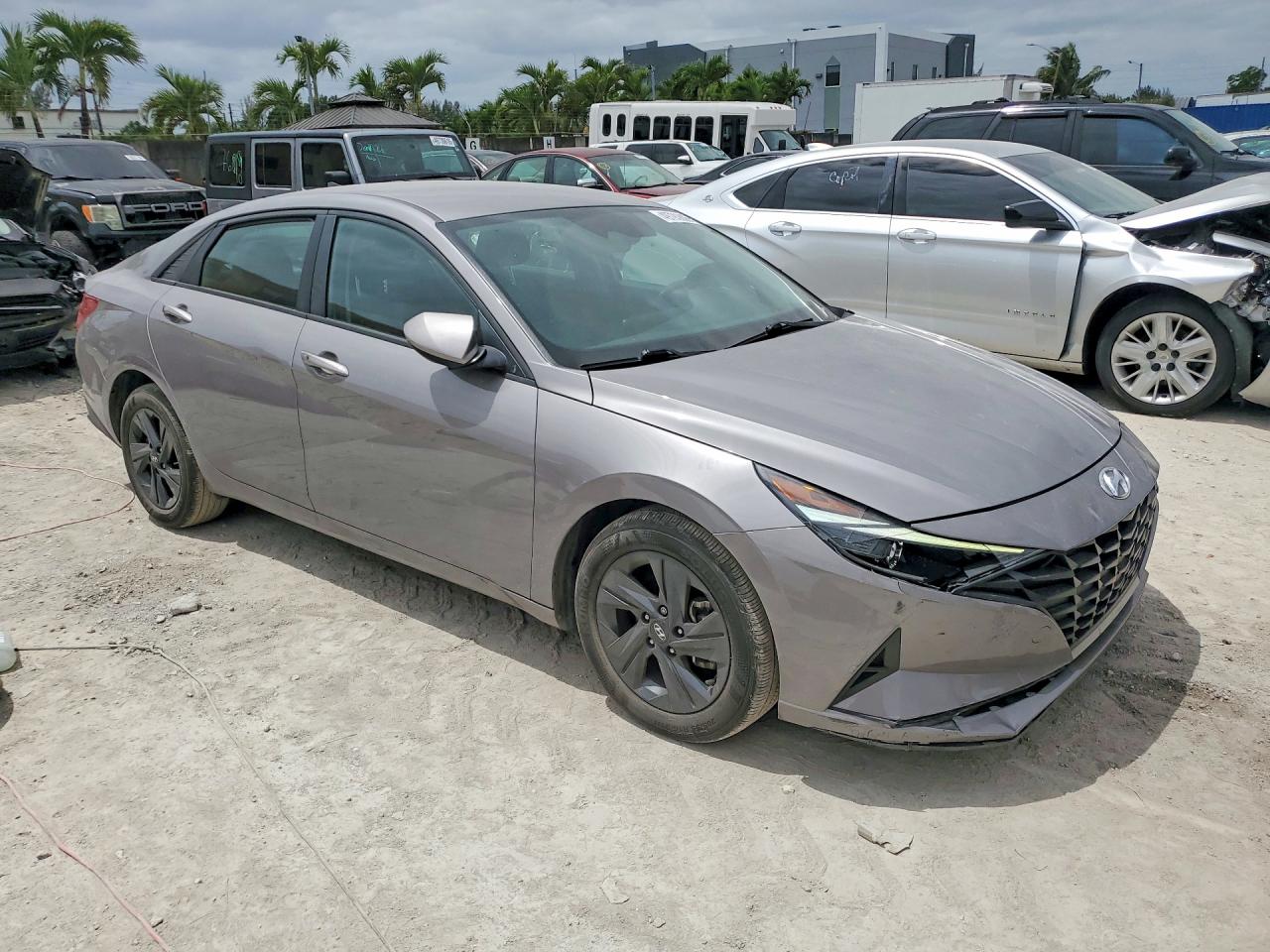 Hyundai ELANTRA Blue