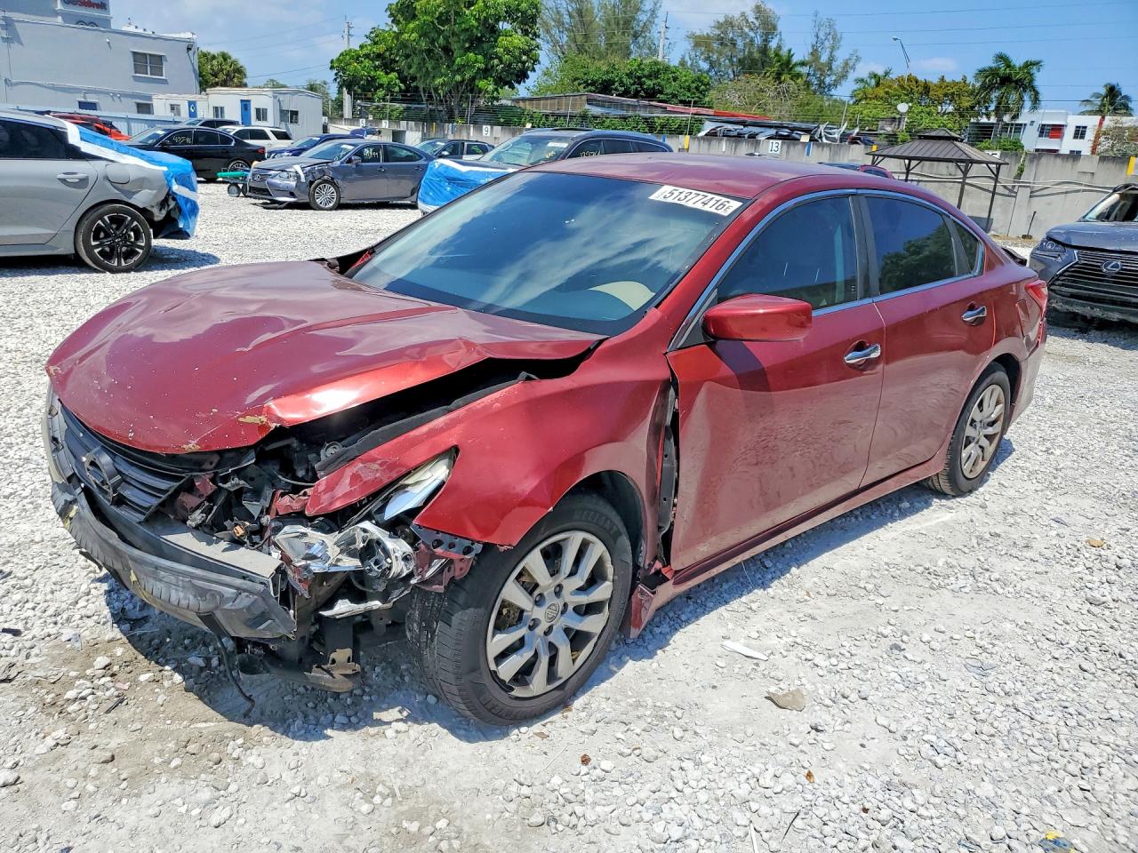 Salvage Nissan Altima Image