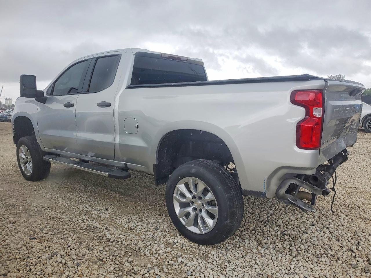 Chevrolet Silverado C1500 Custom