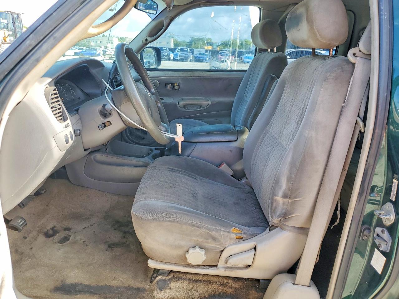 Toyota Tundra Access Cab Sr5
