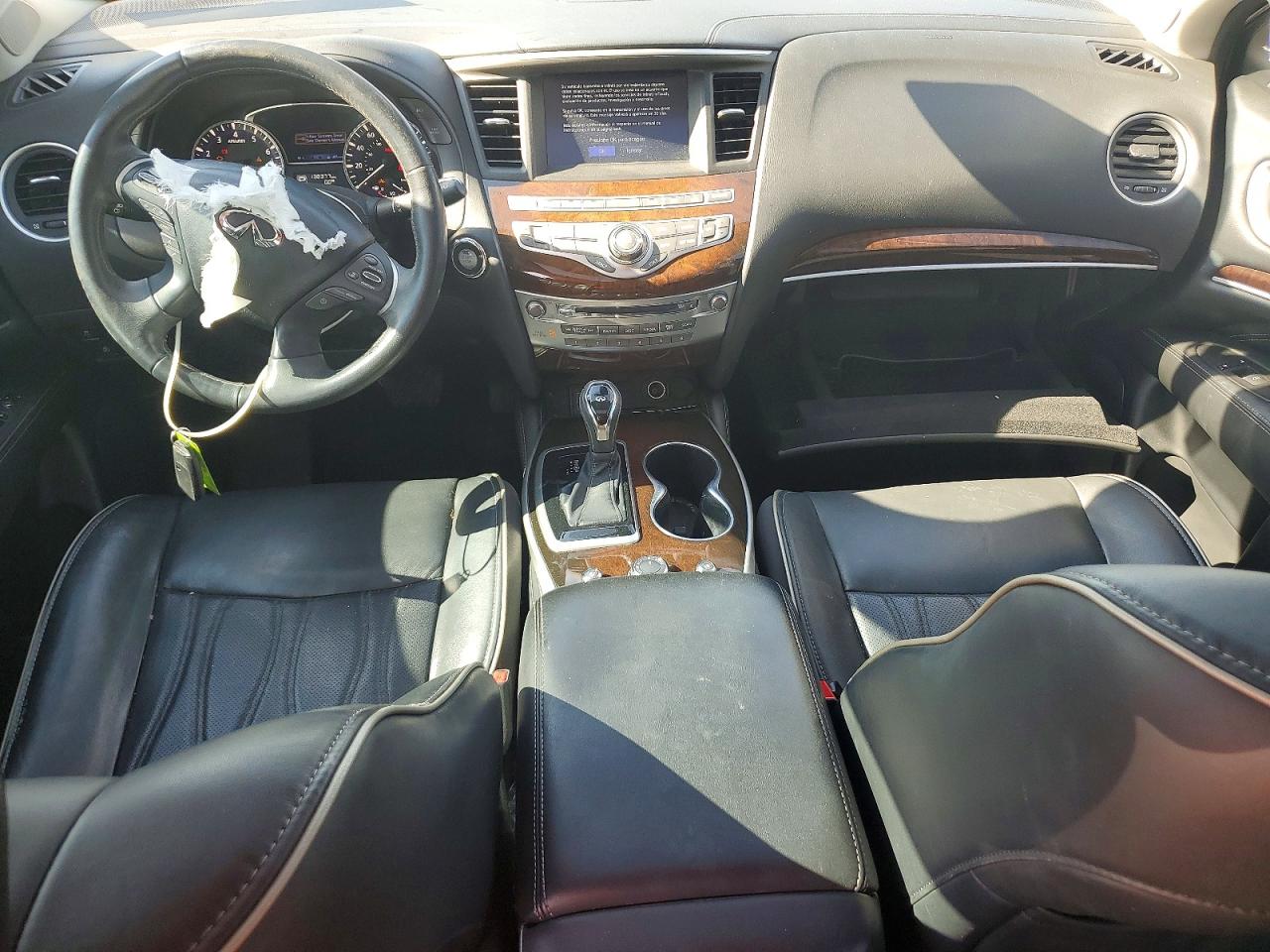 INFINITI Qx Luxe