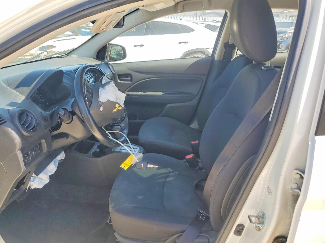 Mitsubishi Mirage G4 Es