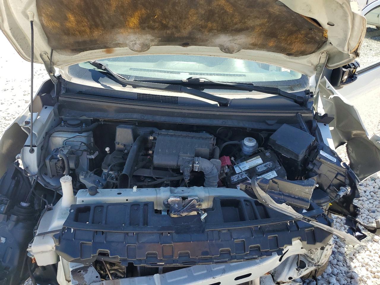 Mitsubishi Mirage G4 Es