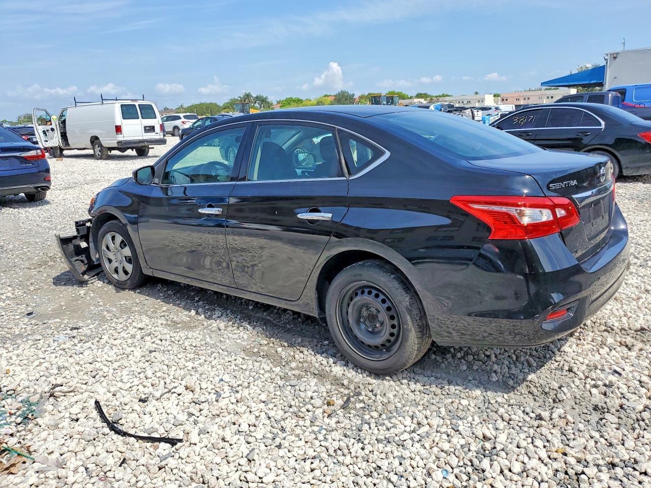 Nissan Sentra S