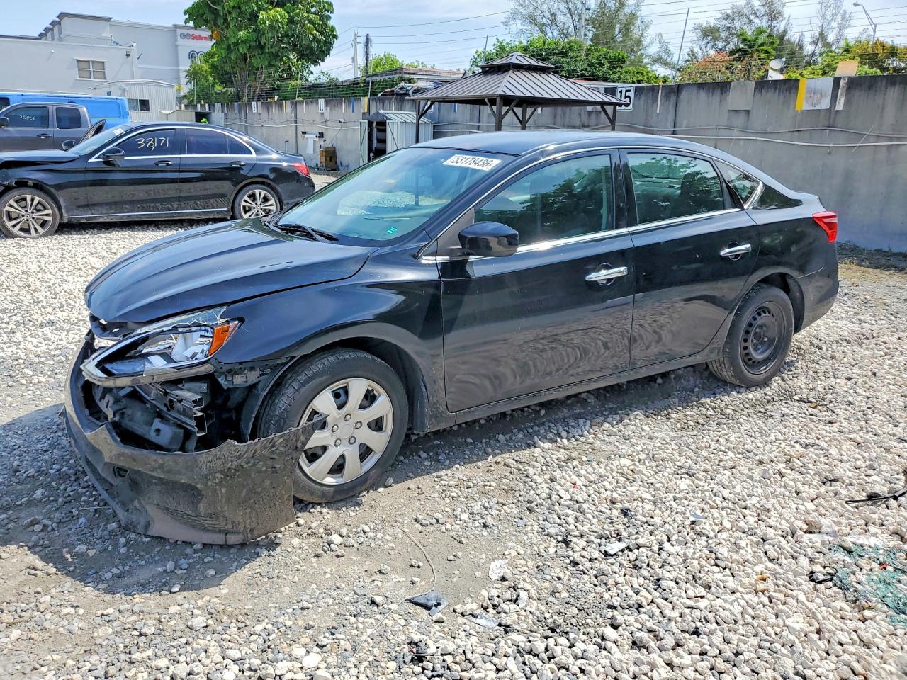 Salvage Nissan Sentra Image