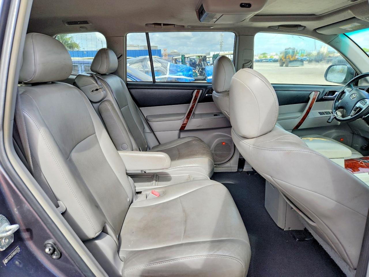 Toyota Highlander Limited
