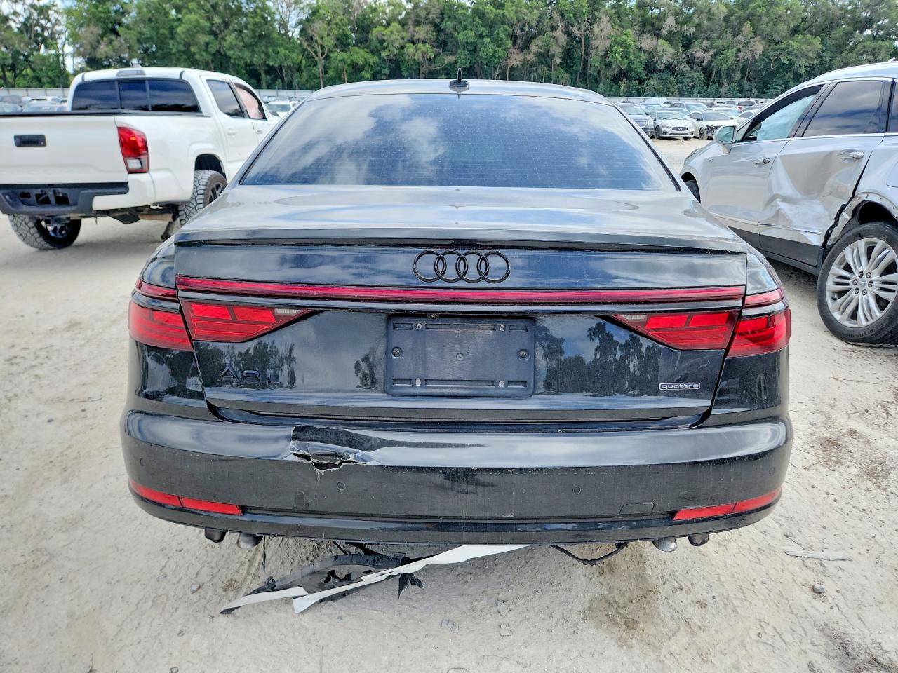 Audi A8 L