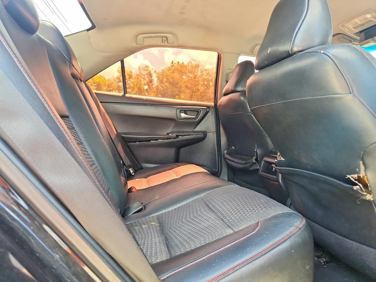 Toyota Camry Se