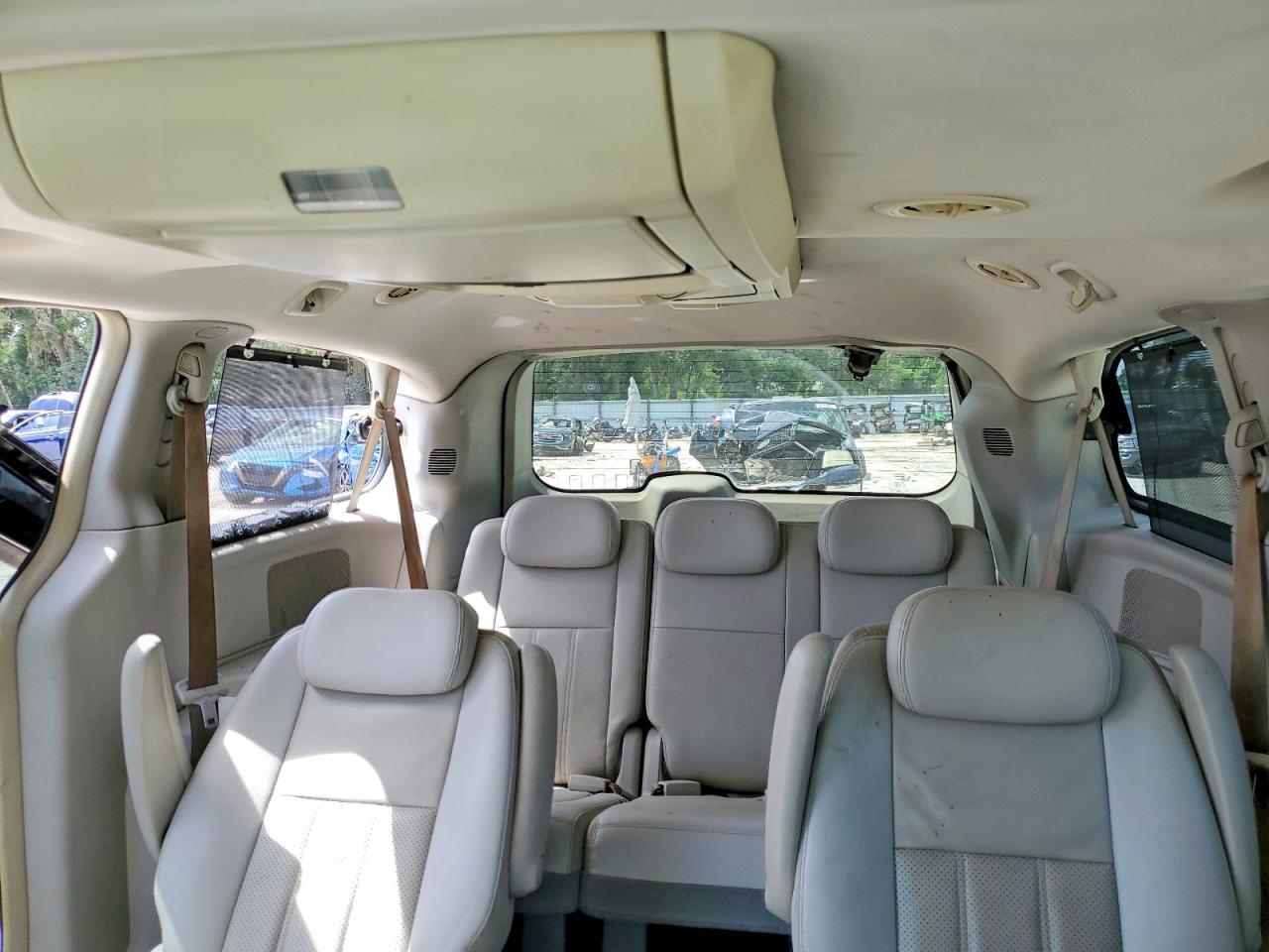 Chrysler Minivan Touring