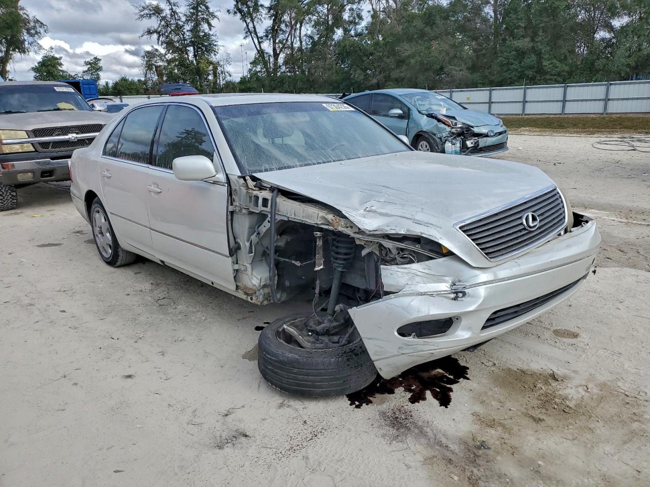 Lexus LS Base
