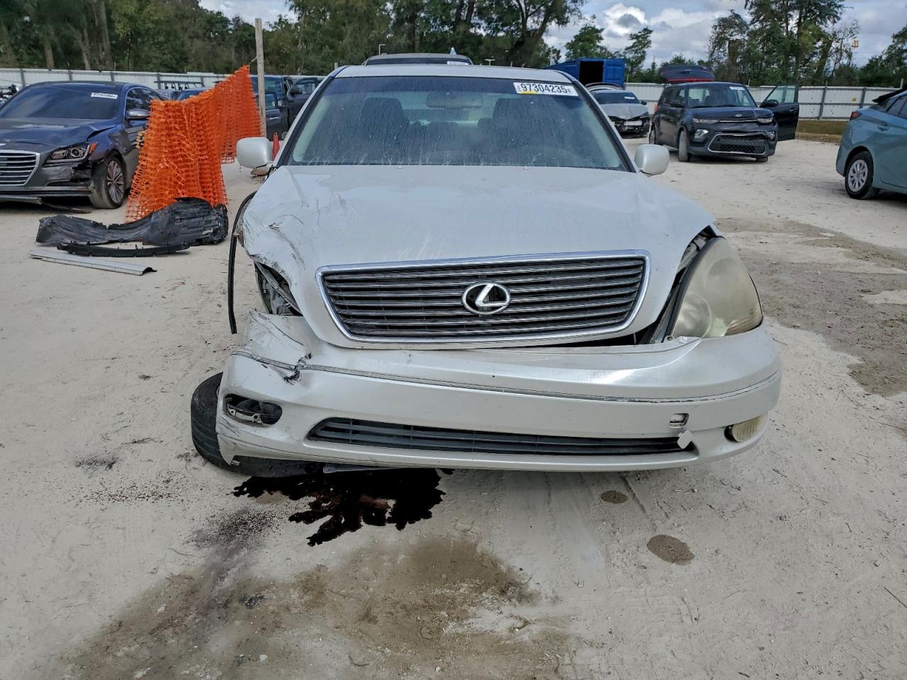 Lexus LS Base
