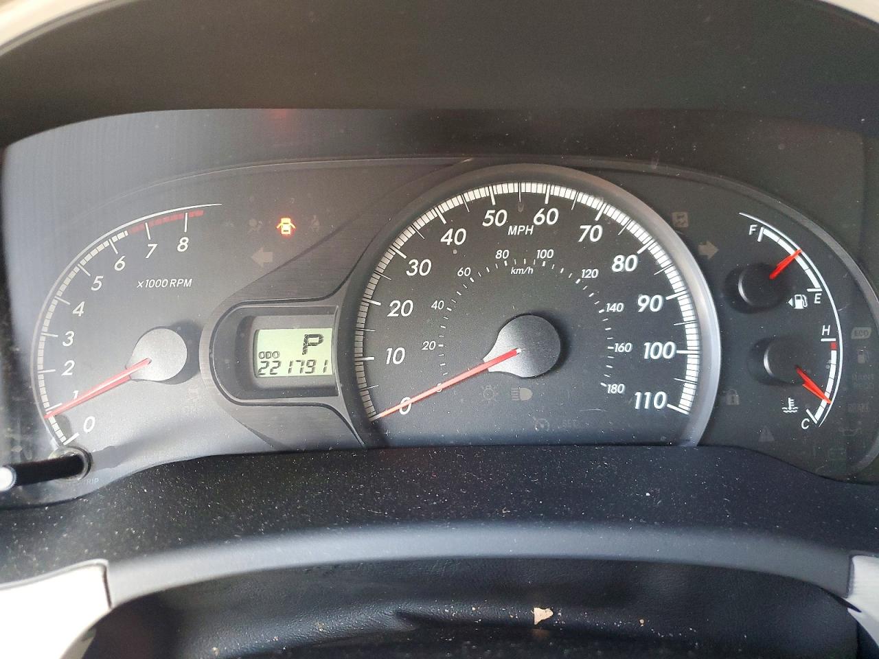 Toyota Sienna Le 8-passenger