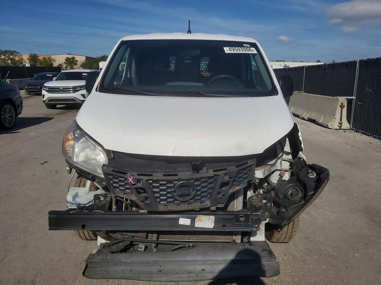 Nissan Nv S