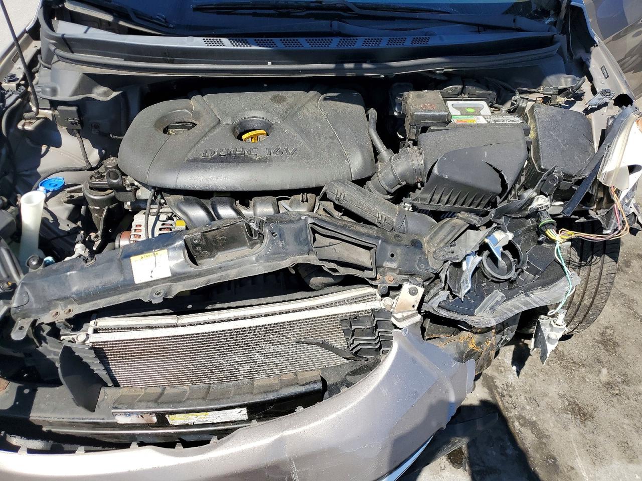 Hyundai ELANTRA Gls