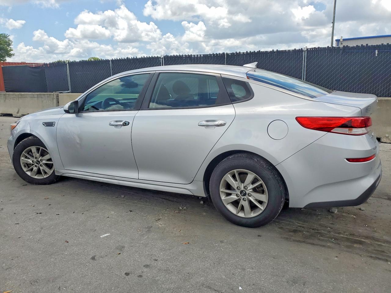 Kia Optima Lx