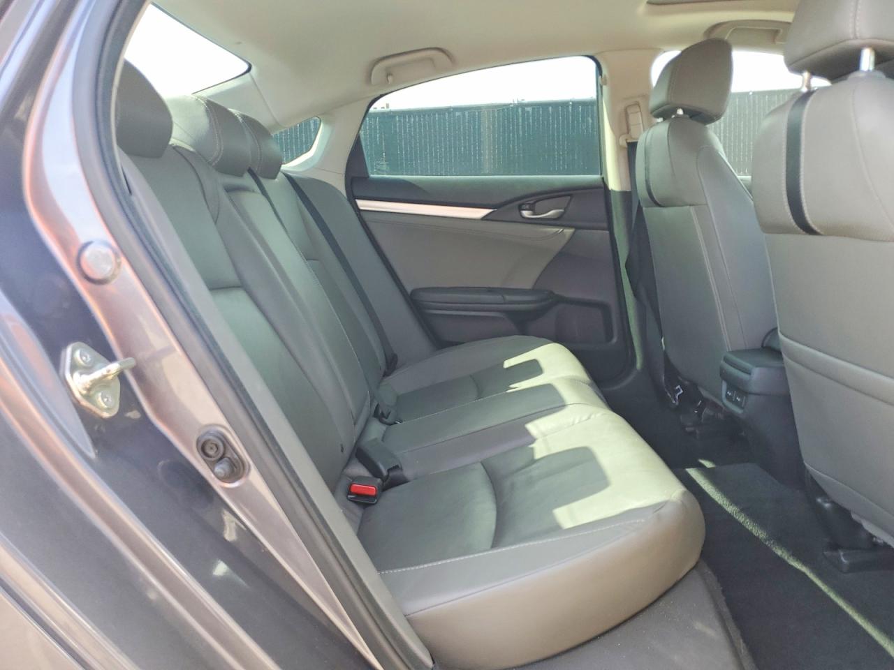 Honda Civic Touring