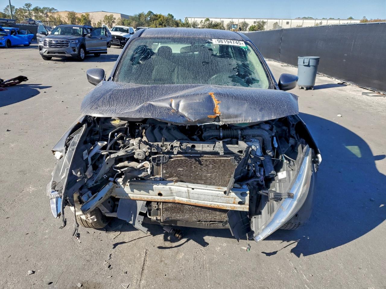 Nissan Versa S