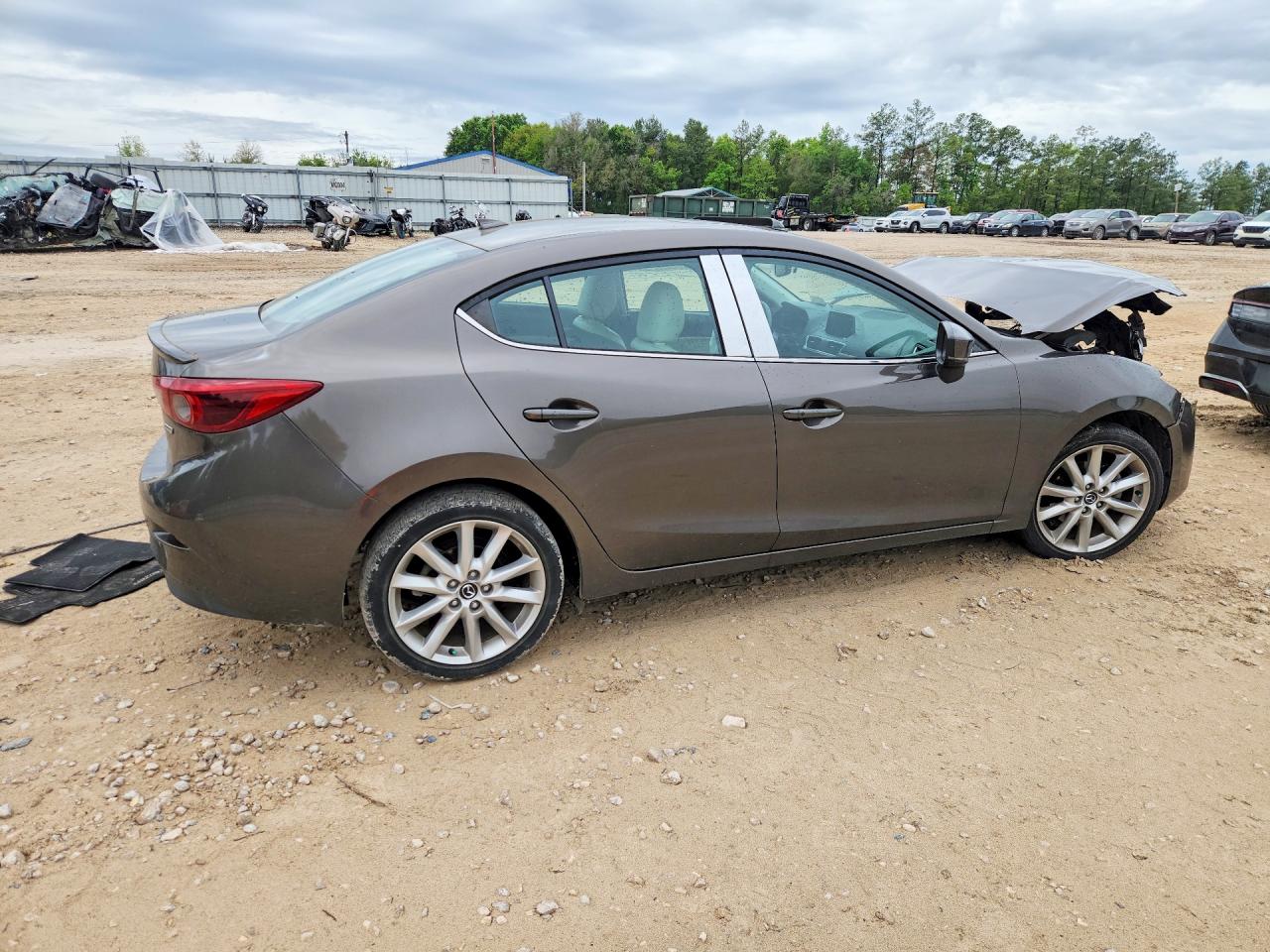Mazda 3 Grand Touring