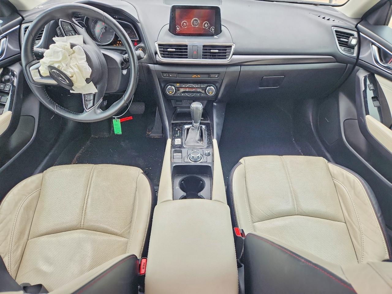 Mazda 3 Grand Touring