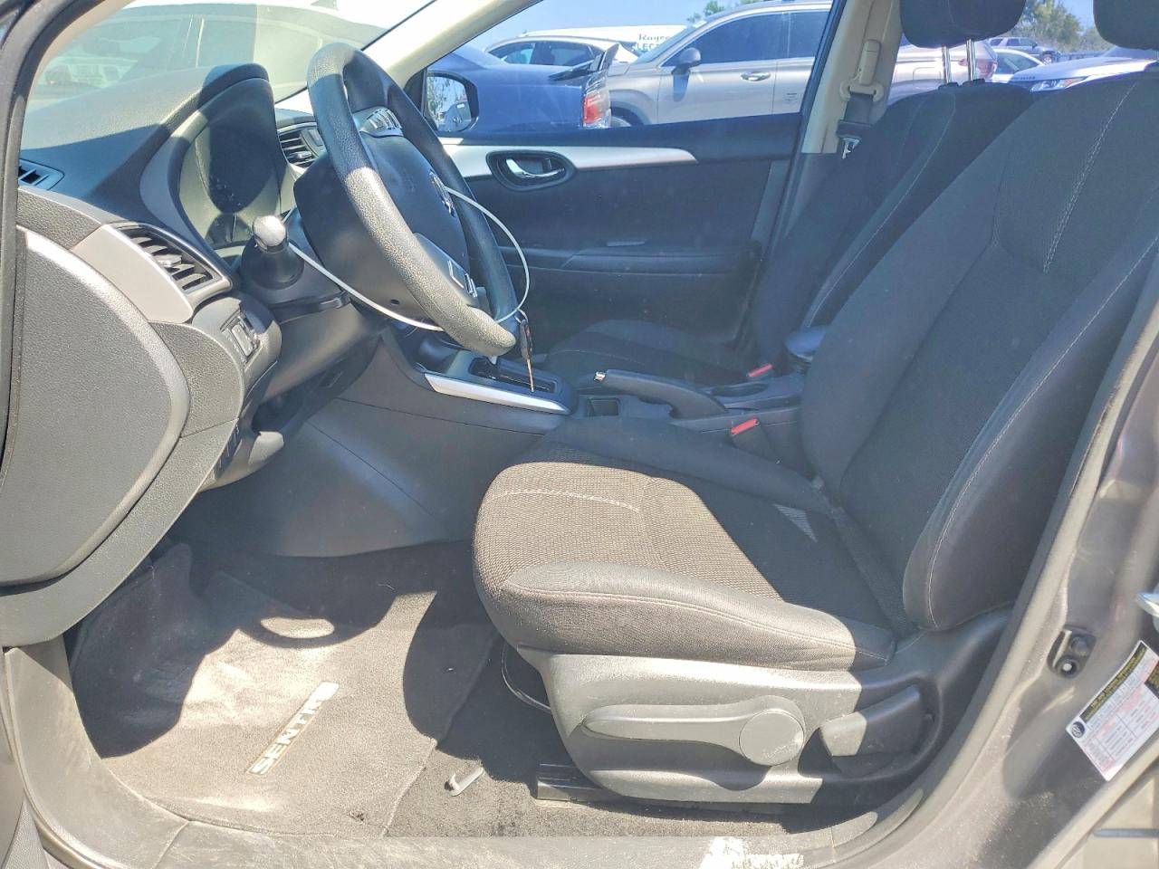 Nissan Sentra S