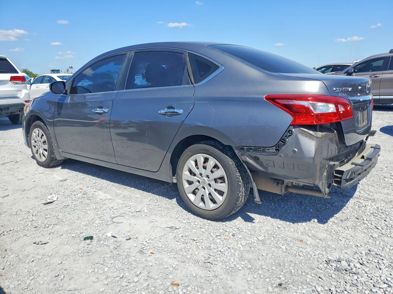 Nissan Sentra S